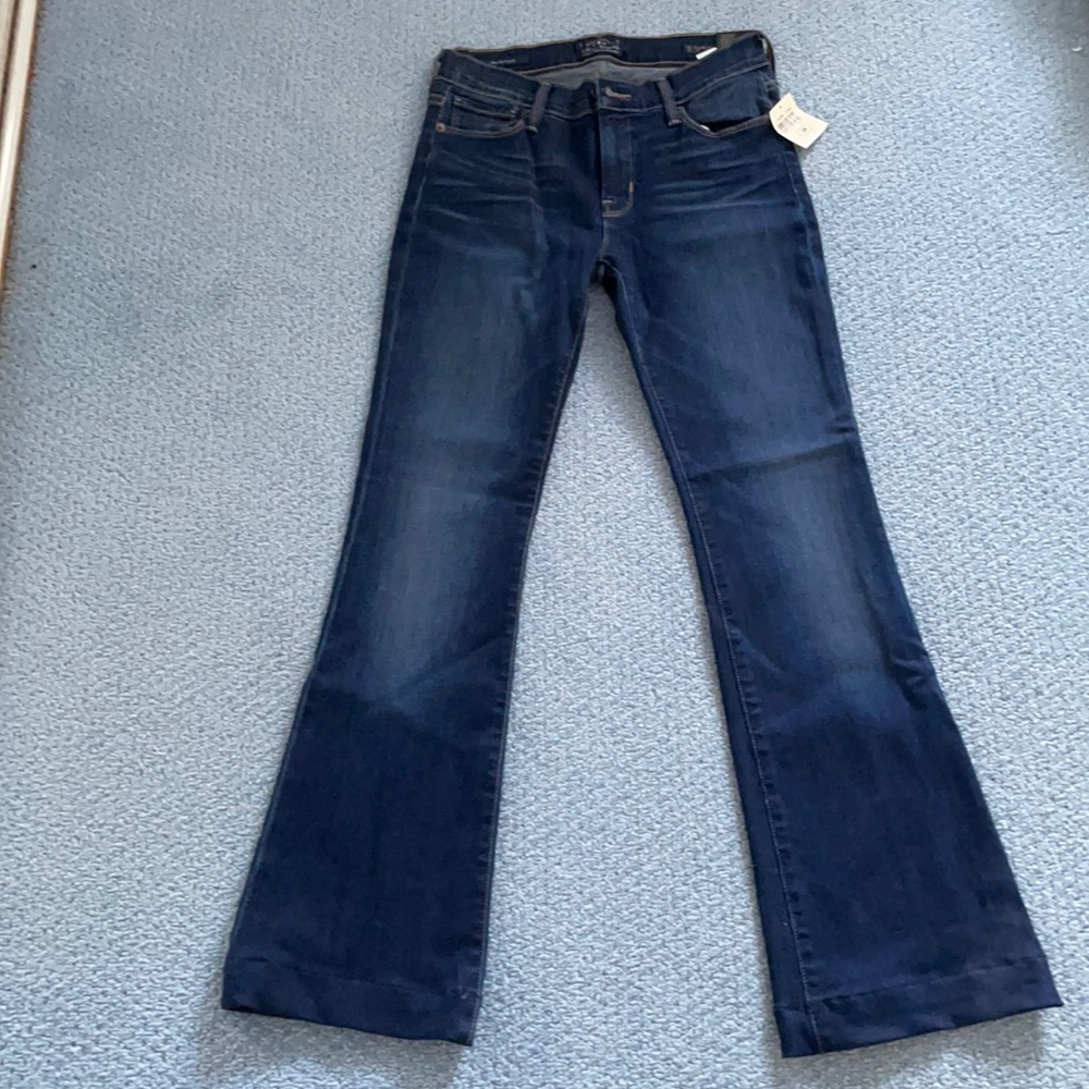 Lucky Brand Size 26/2 Brooke Flare Jeans